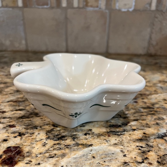 Longaberger Pottery, SHAMROCK RAMEKIN Made In USA Green EUC - Picture 4 of 6